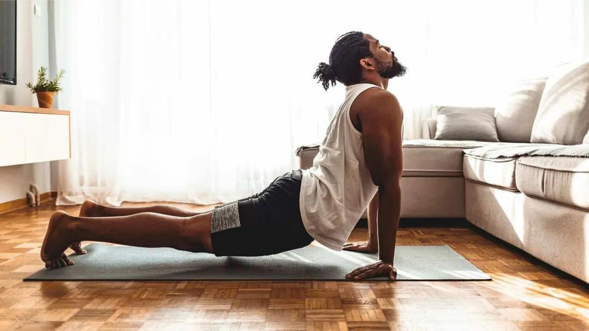 A PT Shares 4 Best Stretches for Workouts