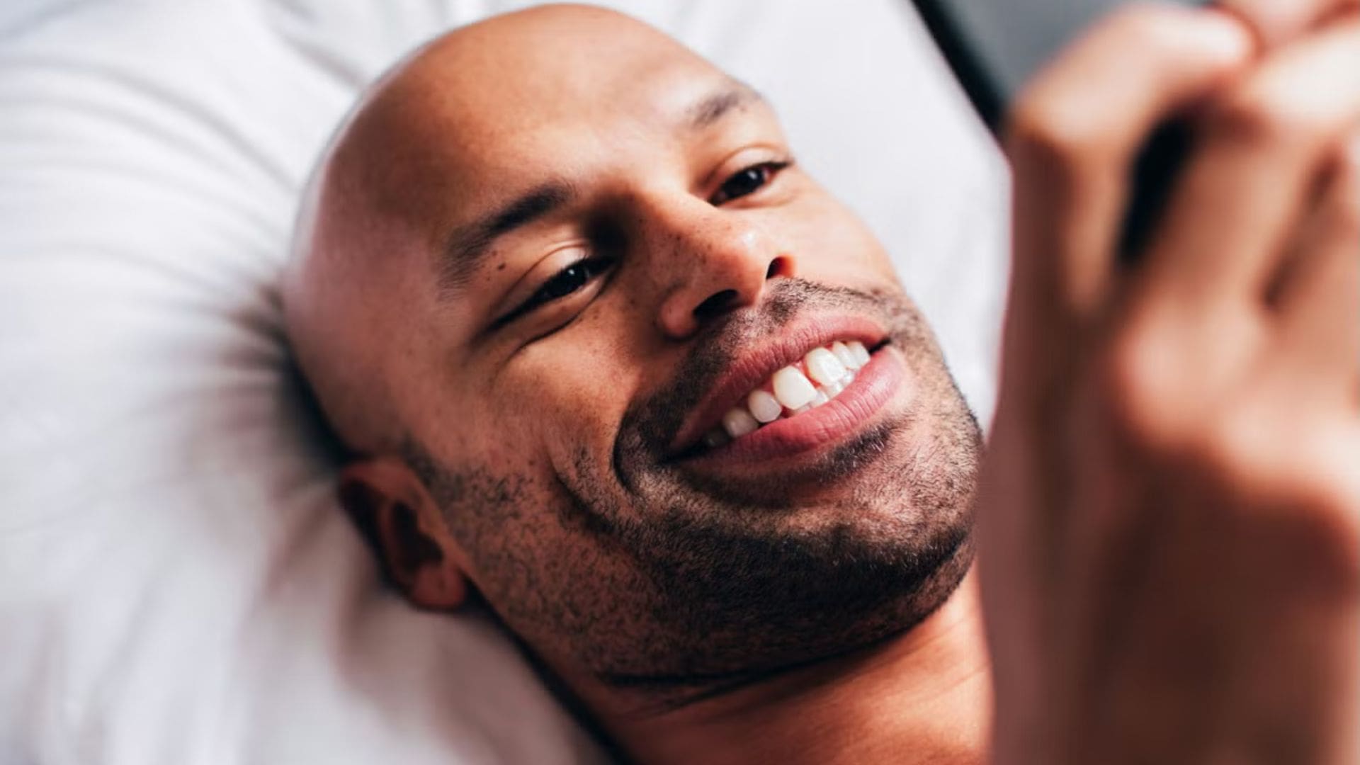 The Ultimate Guide To Sexting Like a Pro